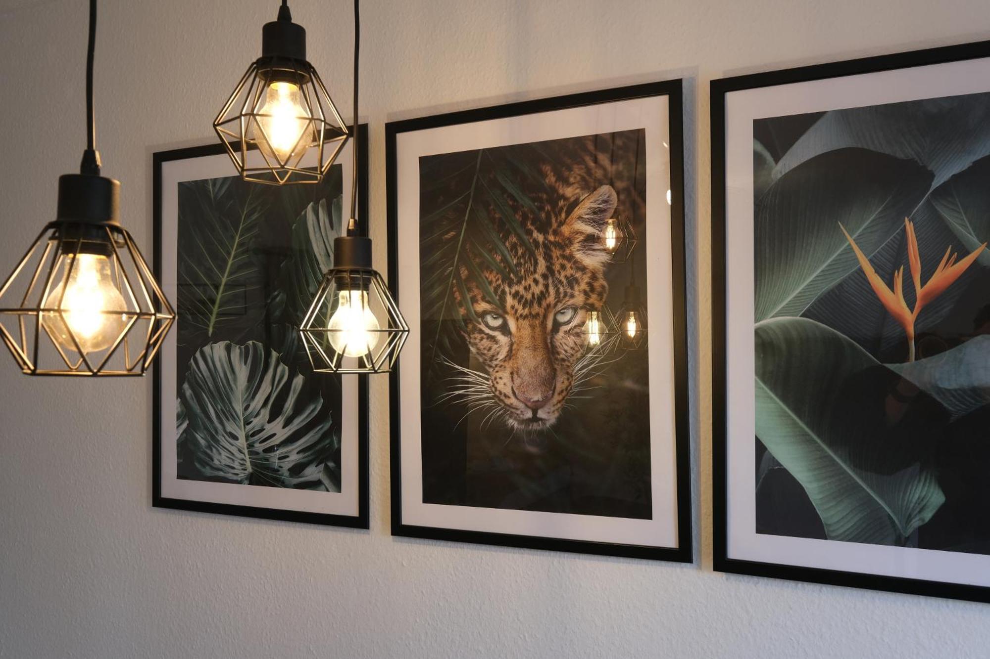 Cozy Jungle Fever - Modernes Apartment Mit Eigenem Parkplatz Magdeburg Eksteriør bilde
